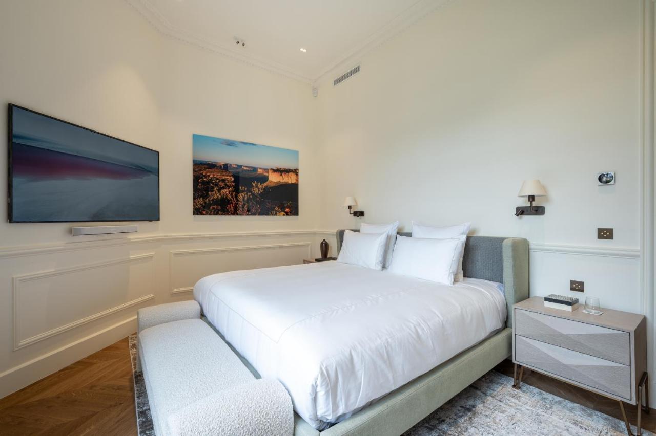 Appartamento Avenue Montaigne - Champs Elysees