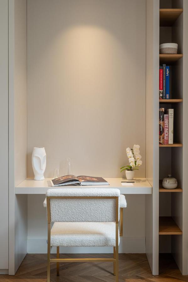 Appartamento Avenue Montaigne - Champs Elysees *