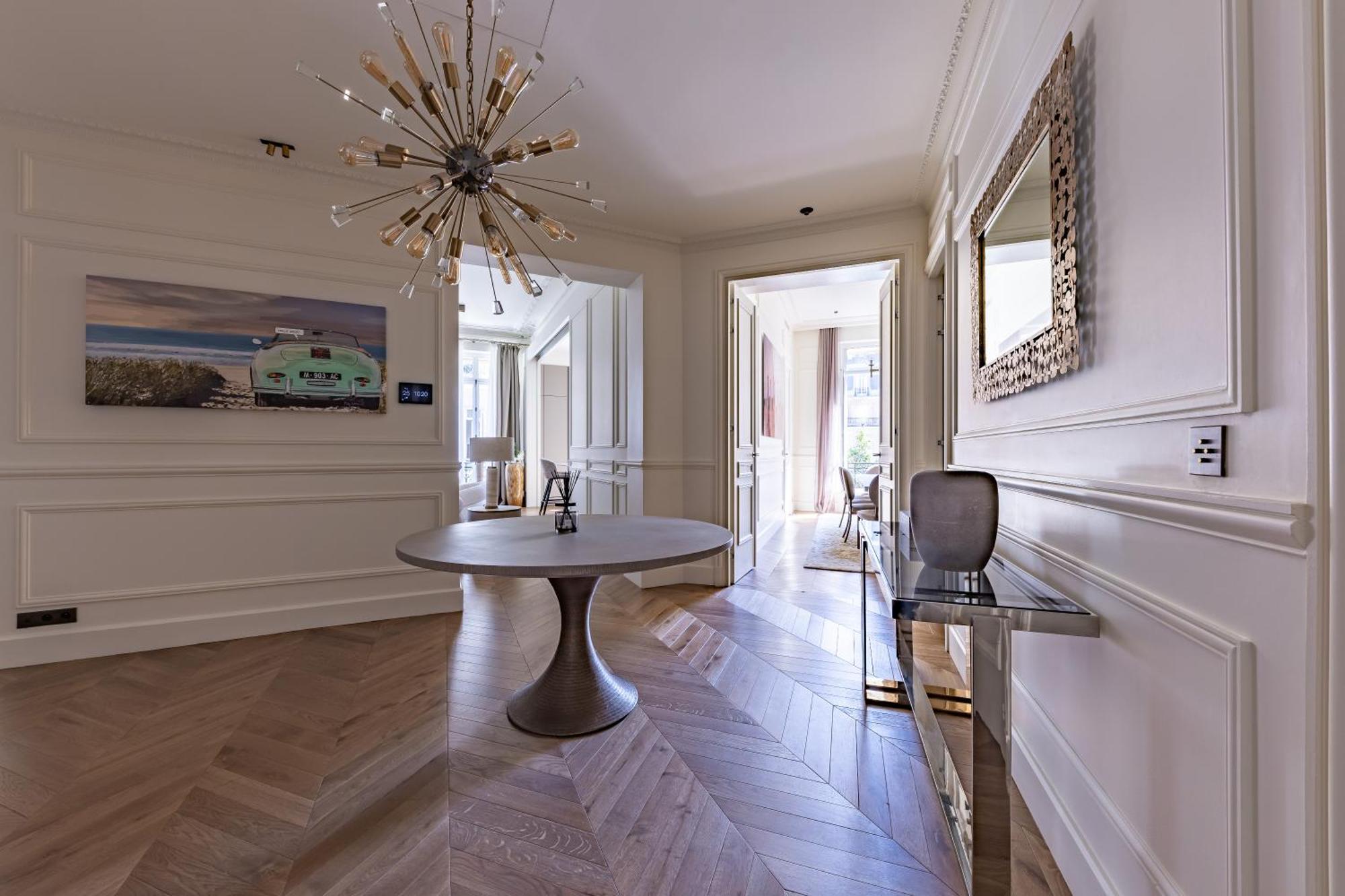 Avenue Montaigne - Champs Elysées * Parigi