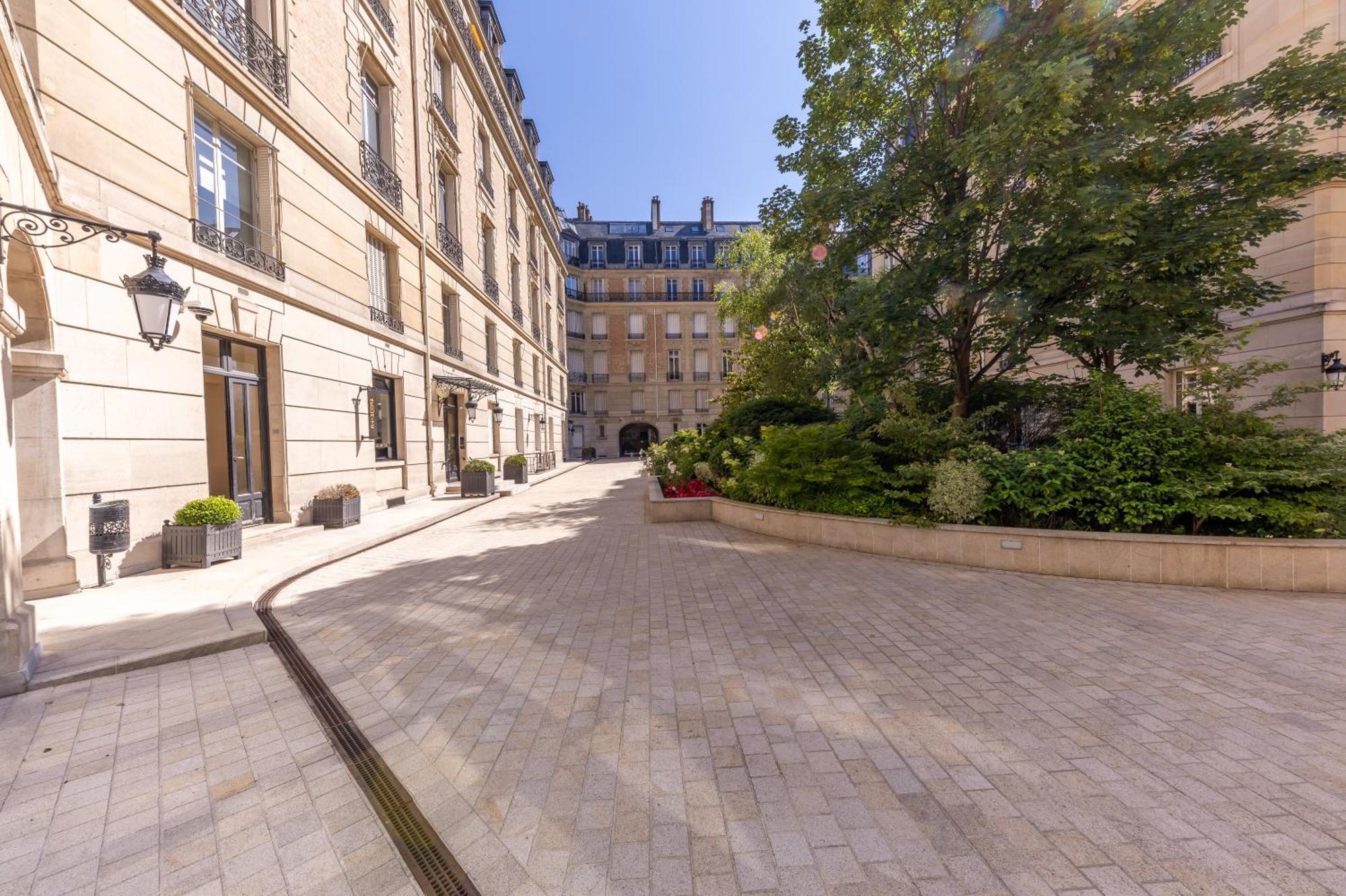 Appartamento Avenue Montaigne - Champs Elysees Parigi