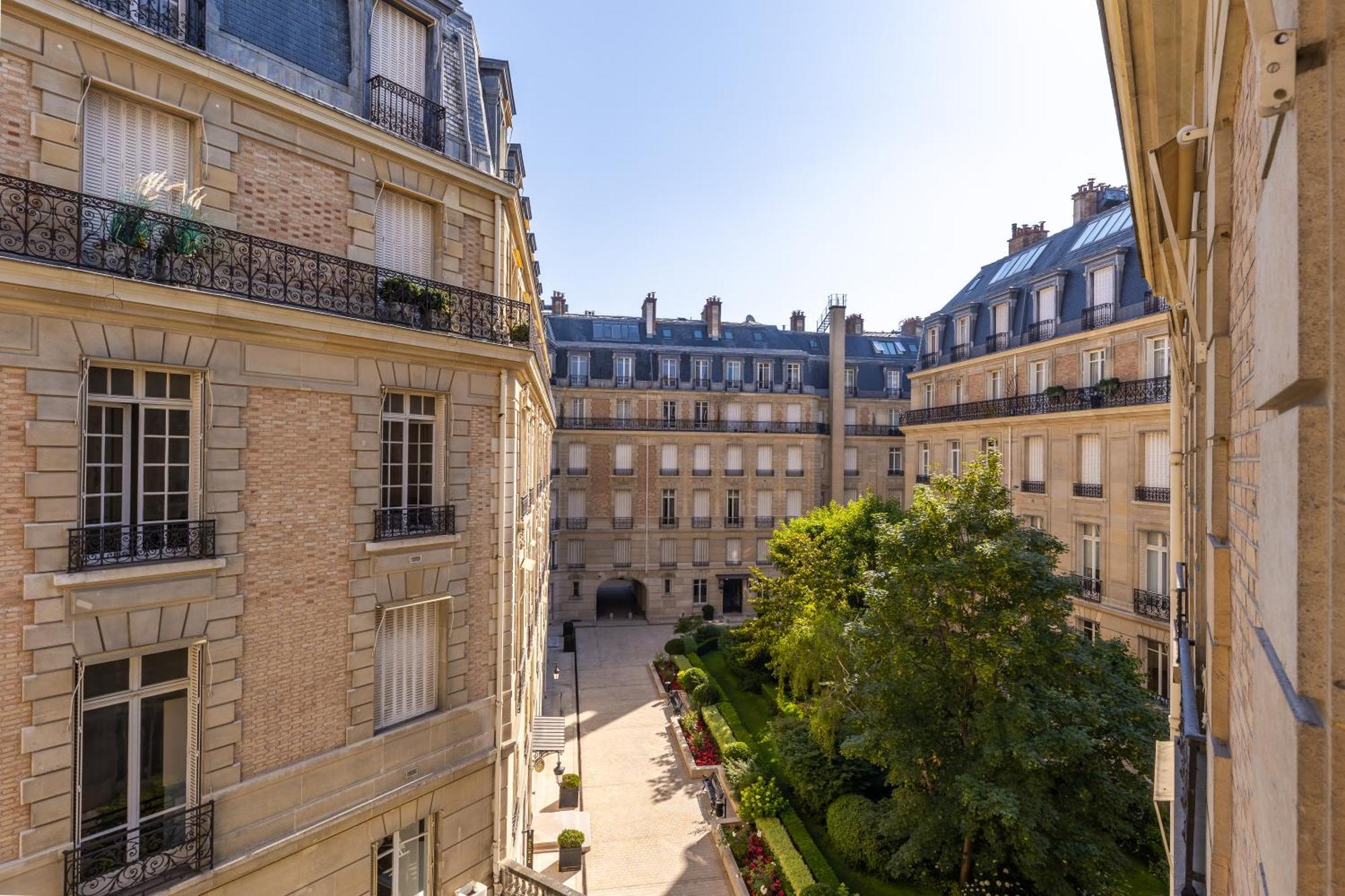 Appartamento Avenue Montaigne - Champs Elysees