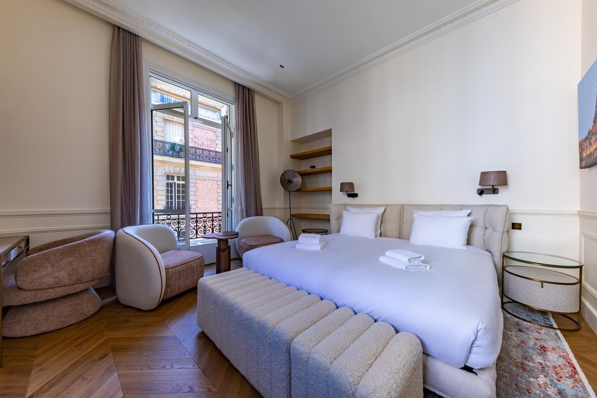 Appartamento Avenue Montaigne - Champs Elysees